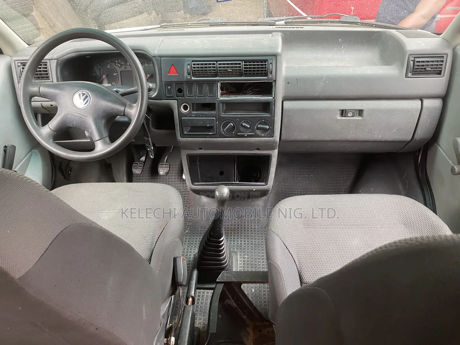 Volkswagen Transporter 2005 White