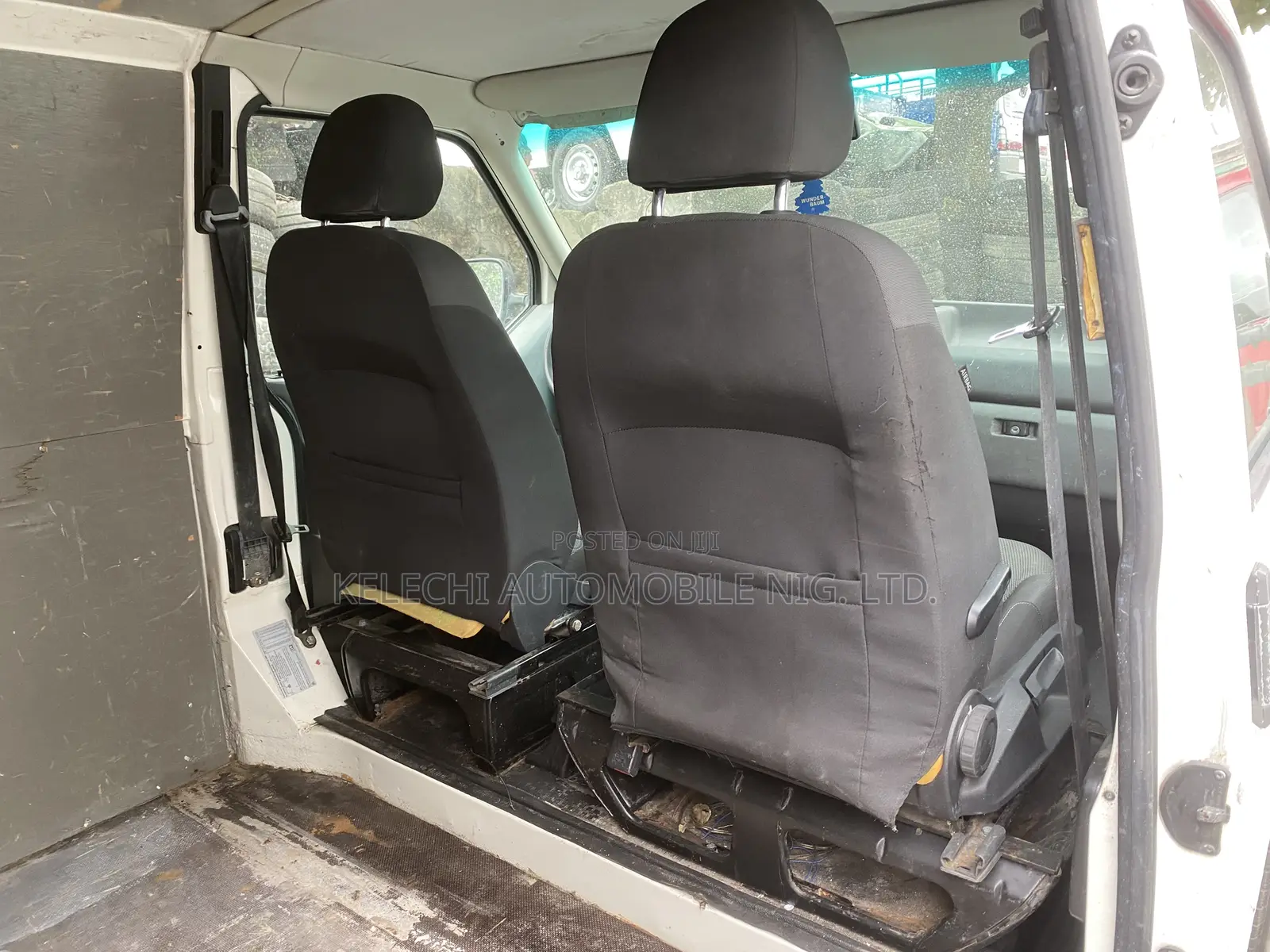 Volkswagen Transporter 2005 White