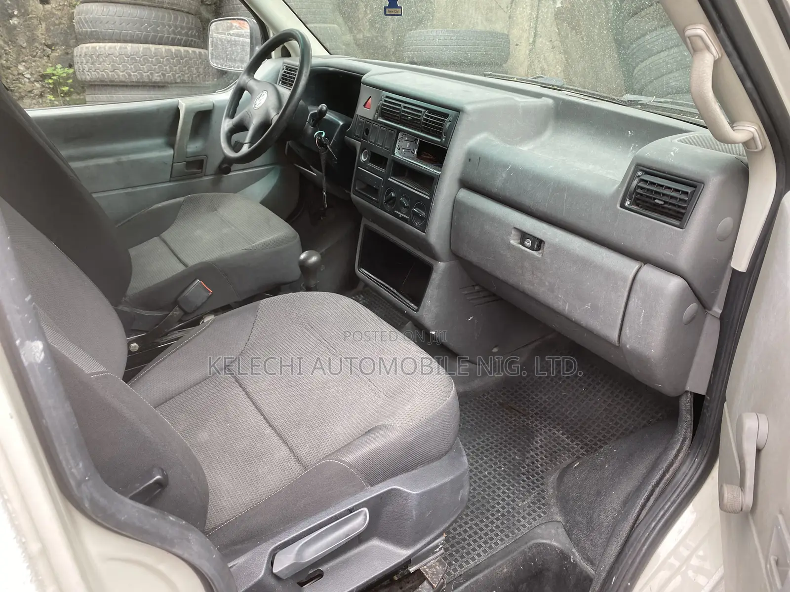 Volkswagen Transporter 2005 White