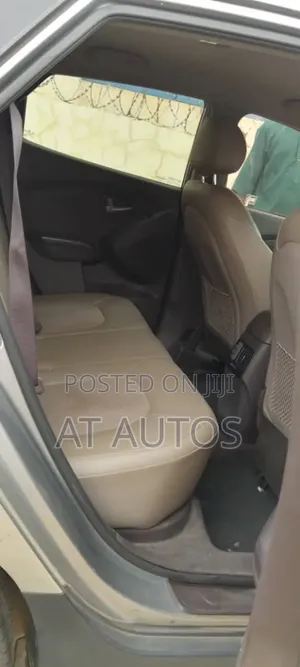 Hyundai Tucson Limited FWD 2015 Gray