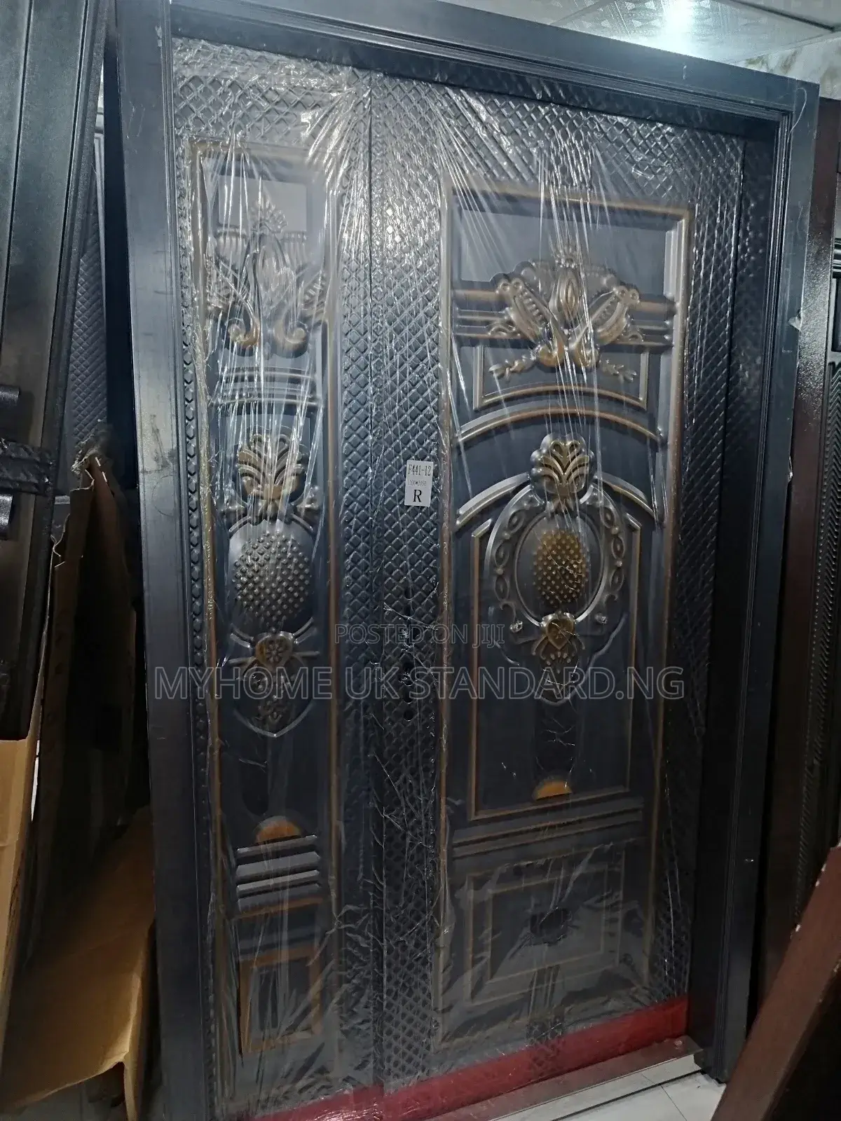 4ft Italian Cast Door