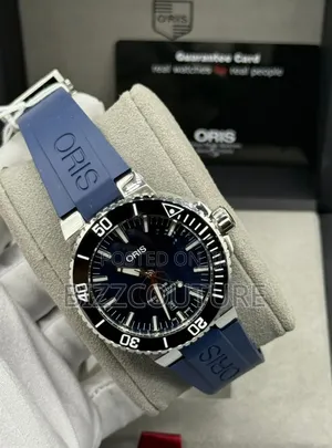 Original Oris, Calendar, Black Dial Blue Rubber Strap Watch