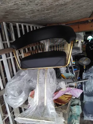 Big Barbara Chair