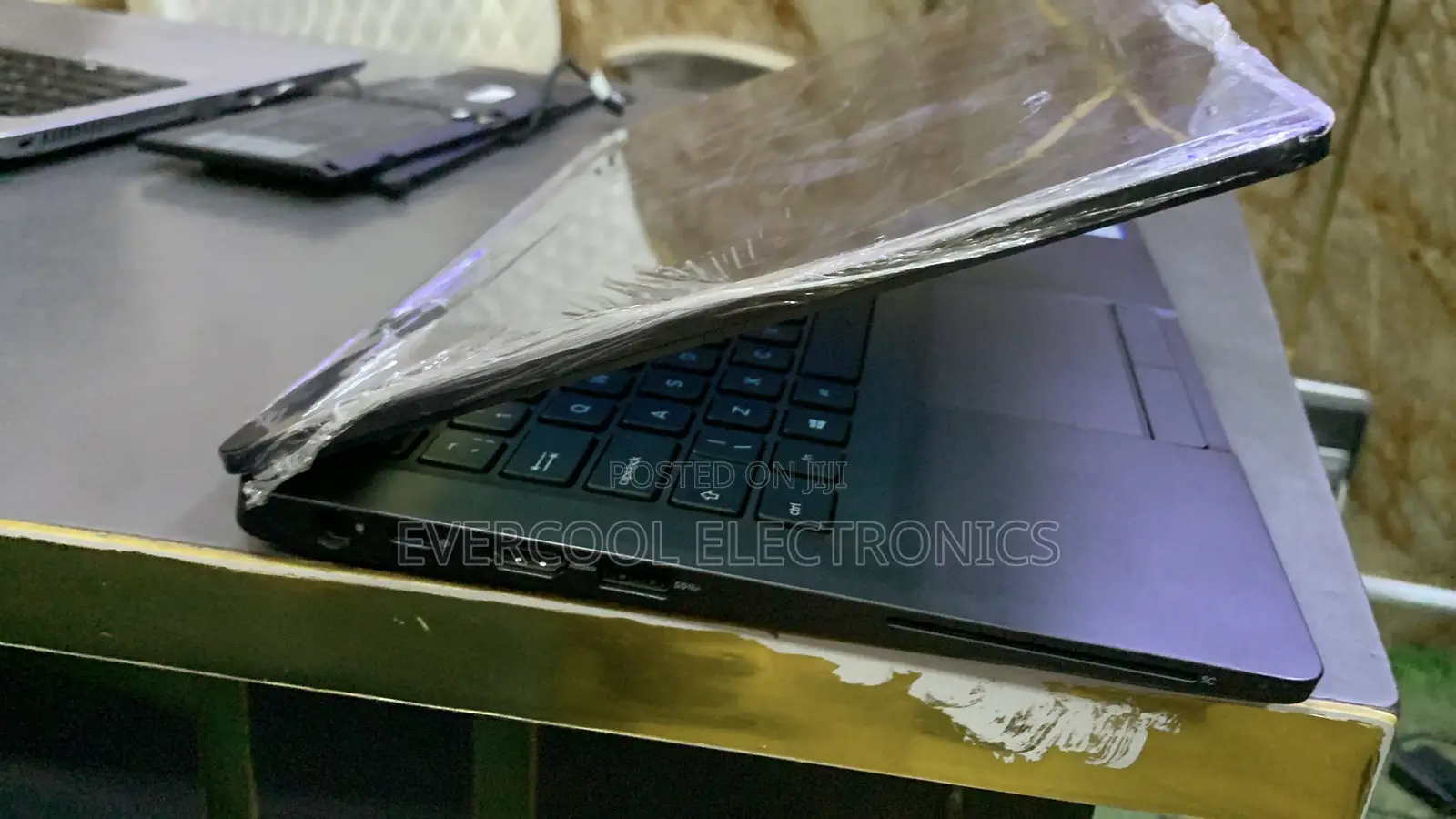 Laptop Dell Latitude 5400 8GB Intel Core I5 SSD 256GB