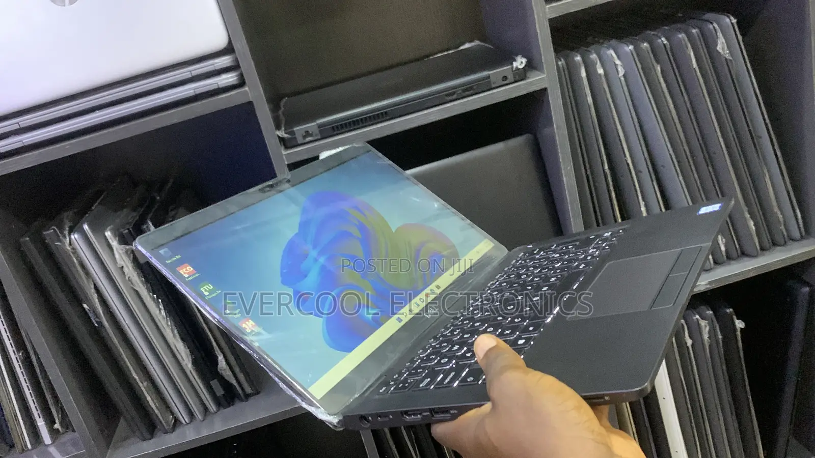 Laptop Dell Latitude 5400 8GB Intel Core I5 SSD 256GB