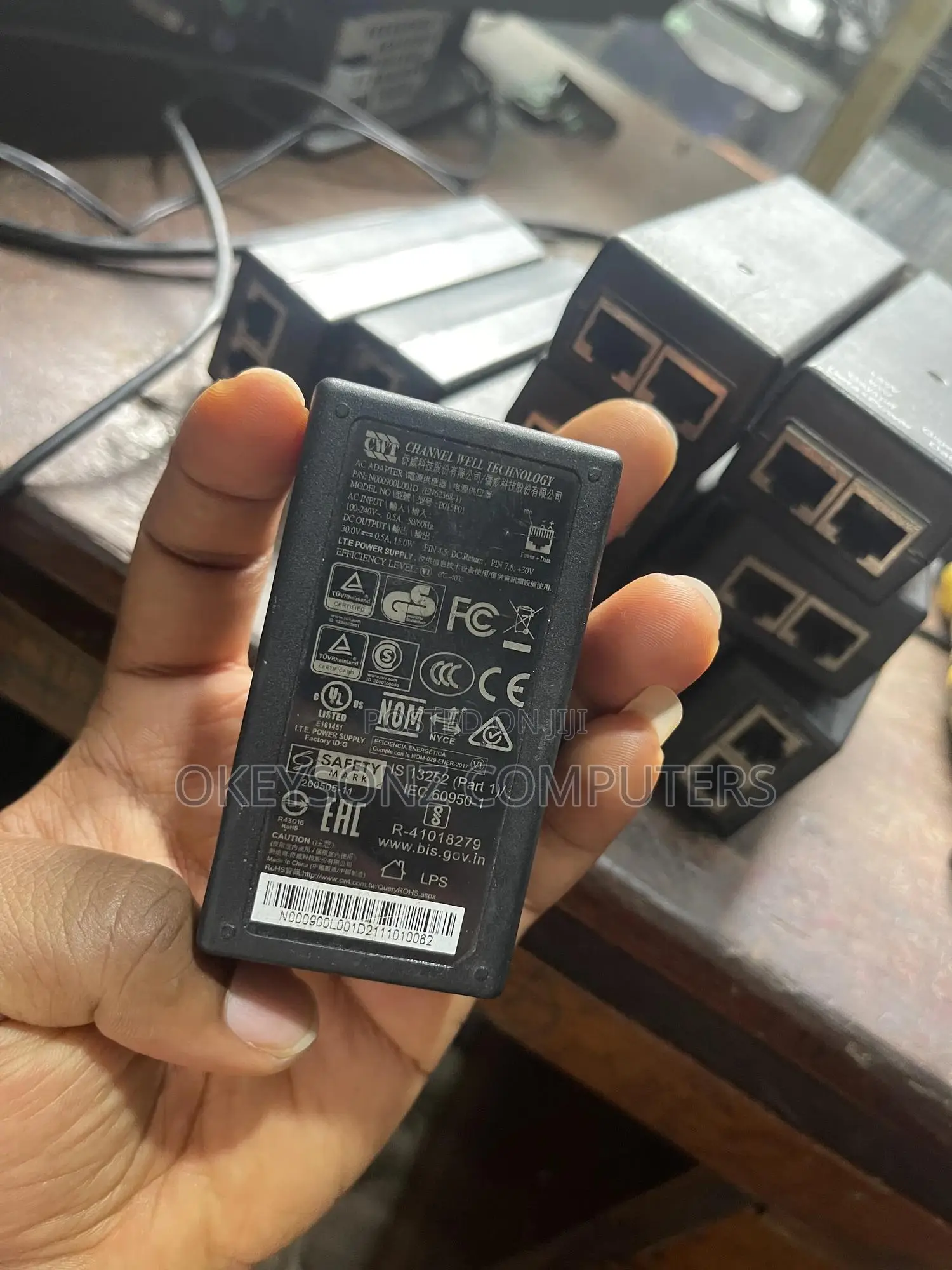 30v Cambuim Poe Adapters