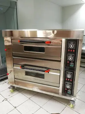 4 Trays Oven