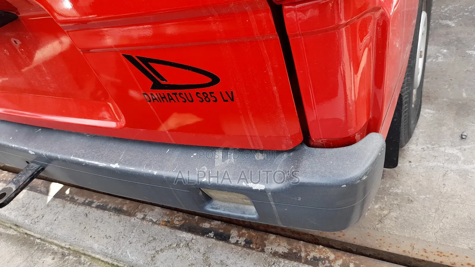 Daihatsu Hijet 2005 Red