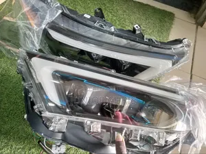 1 Set Head Lamp Toyota Rav4 2024 Led Available Brand New One