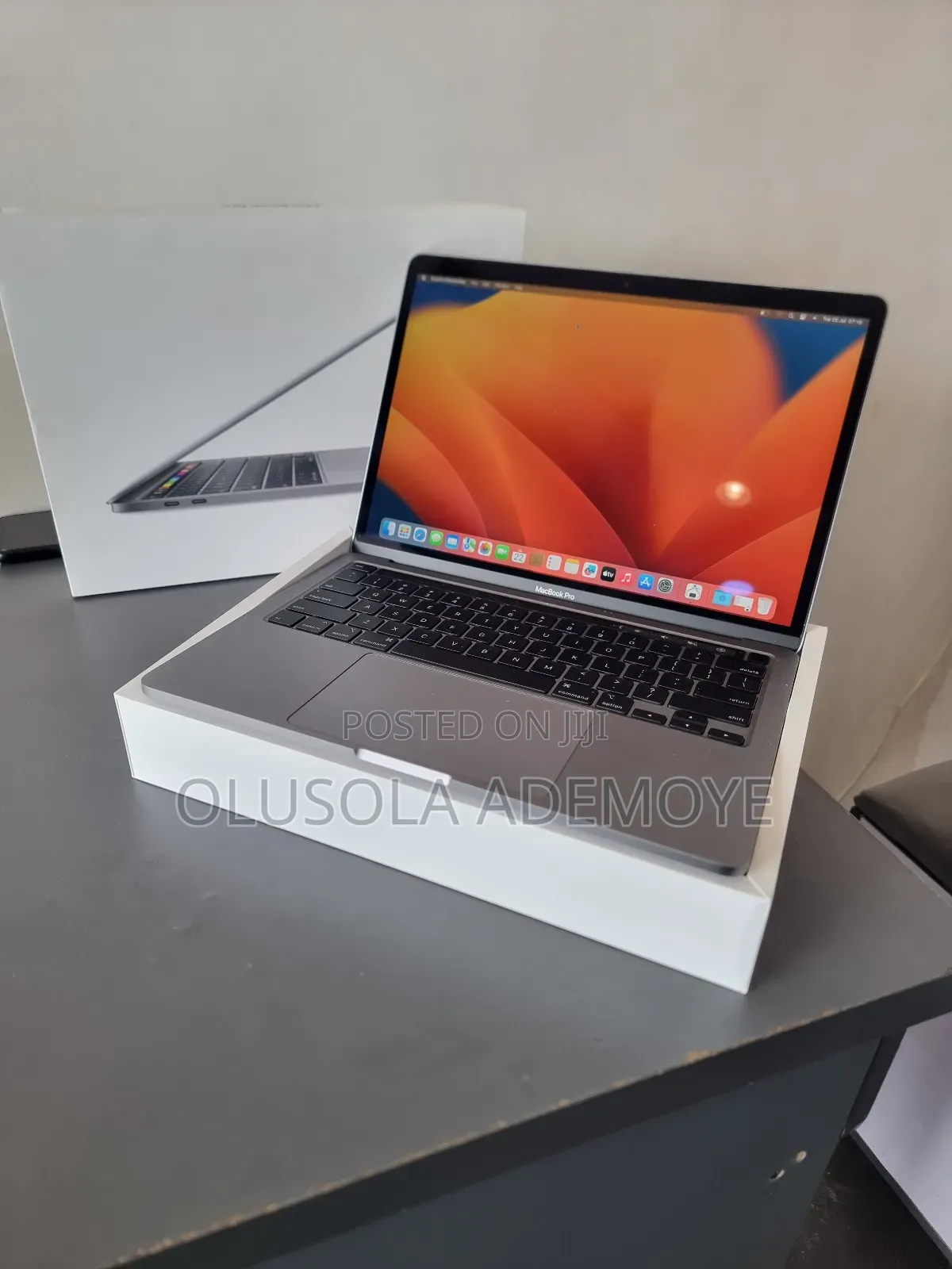 Laptop Apple MacBook Pro 2020 32GB Intel Core I7 SSD 512GB