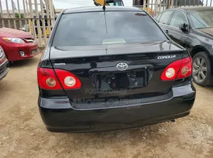 Toyota Corolla LE 2005 Black