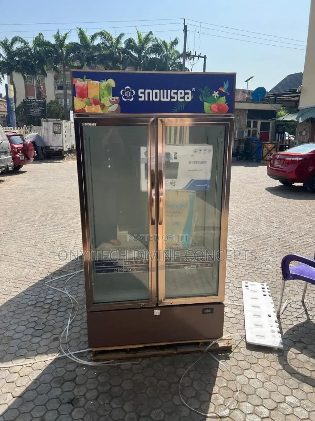 700l Snowsea Showcase Chiller