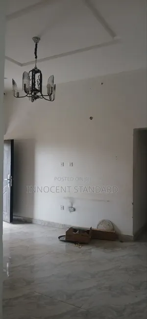 3bdrm Apartment in Fo1, Kubwa for rent