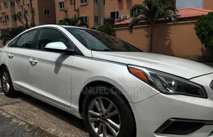 Hyundai Sonata Base Sedan FWD (2.4L 4cyl 6A) 2016 White