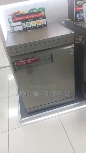 Lg Dishwasher/14 Plates