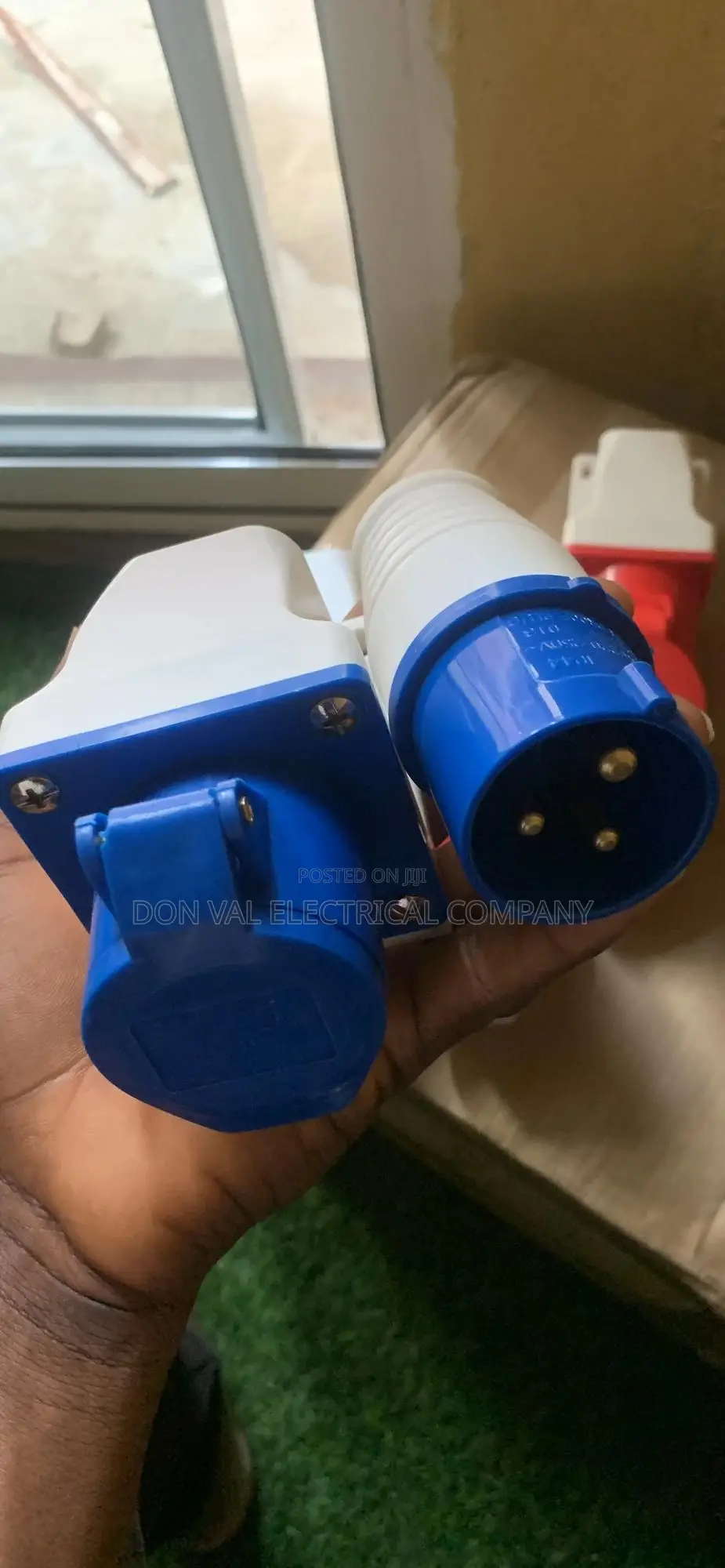 16amps 3pin Industrial Socket