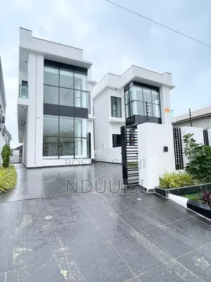 5bdrm Duplex in Ikota for sale