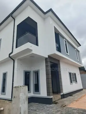 4bdrm Duplex in Dick Tiger Mcc for sale