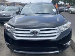 Toyota Highlander Limited 3.5l 4WD 2013 Black