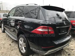 Mercedes-Benz M Class 2015 Black