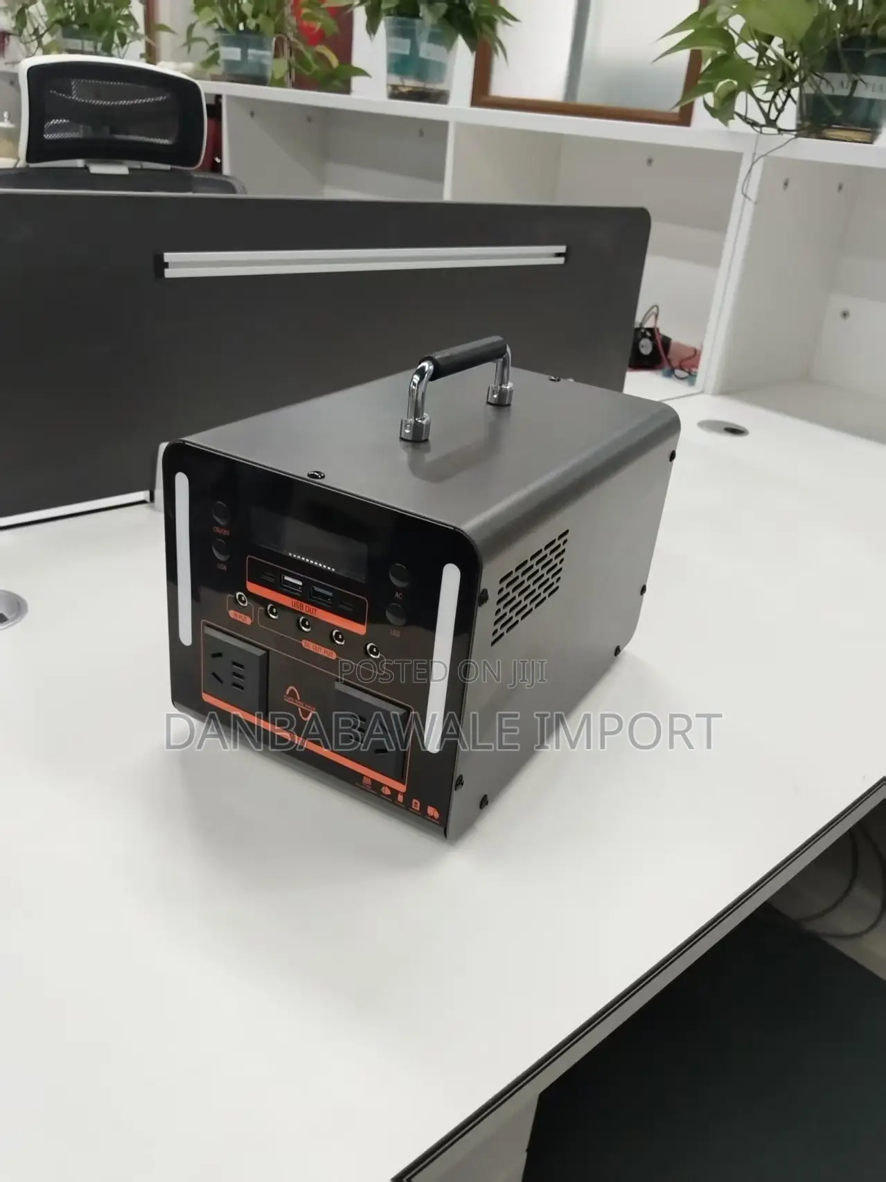 500w Observer Solar Generator Power Station. 0.5kva