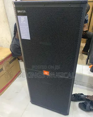 Photo - JBL Srx725 Dual 15 Professional Full Range Speaker