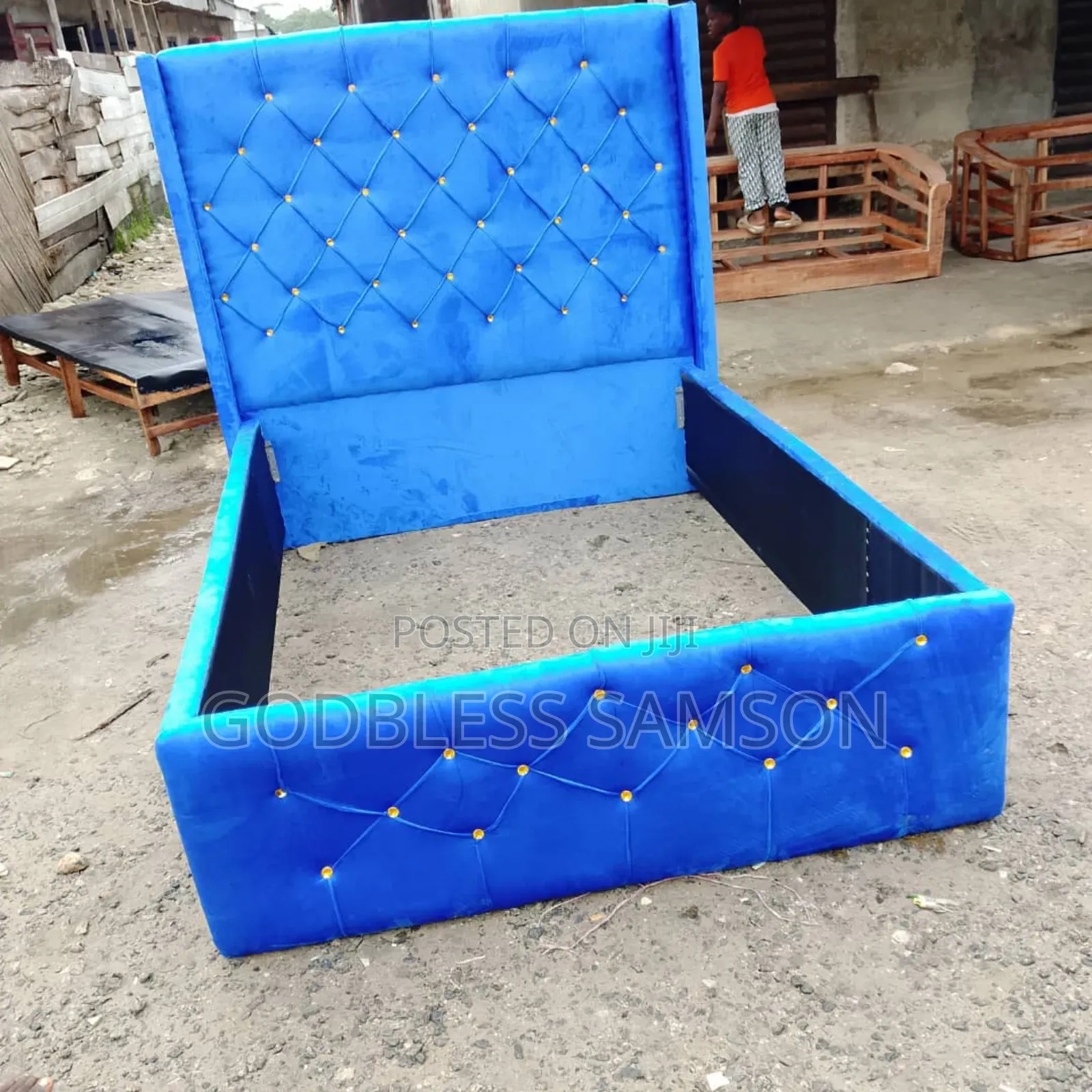 6 by 4 Bedframe Available