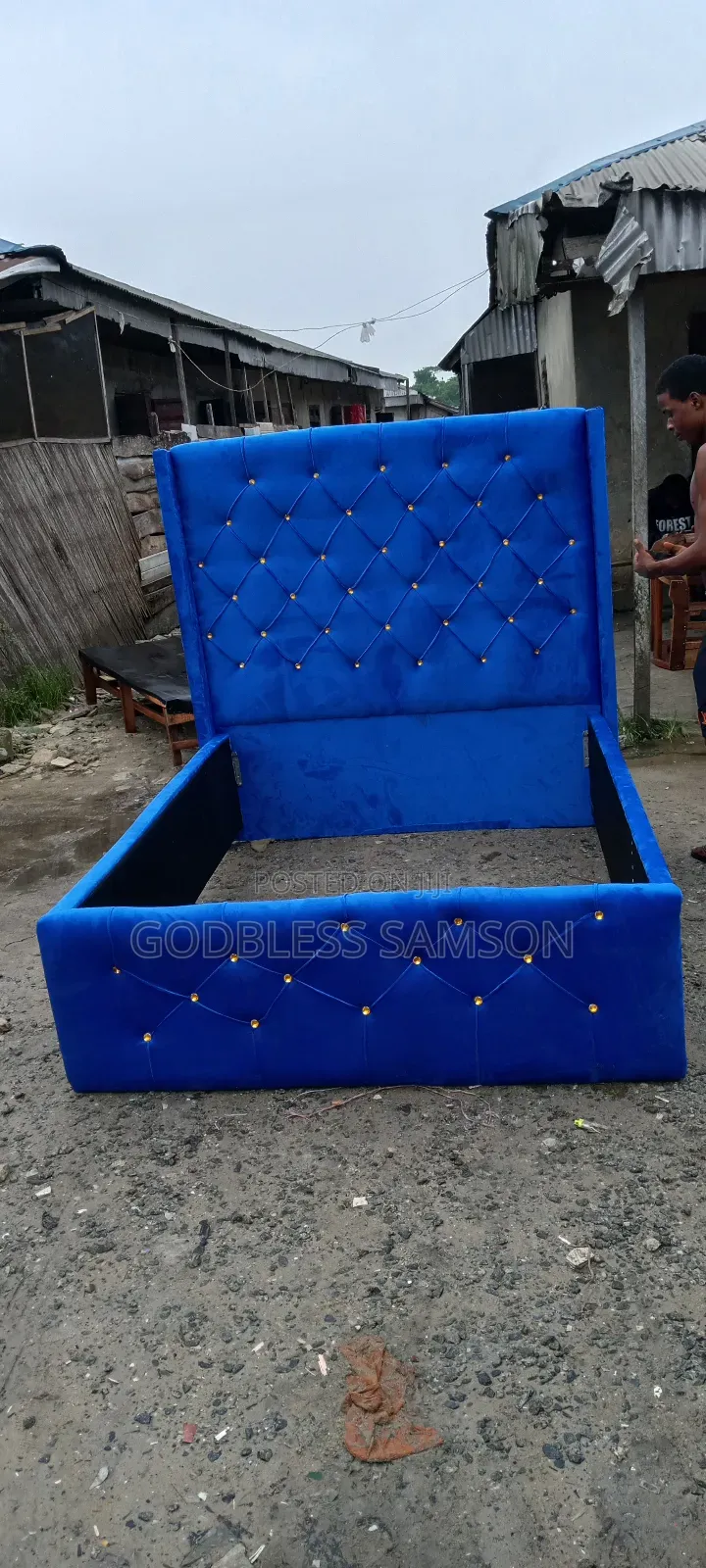 6 by 4 Bedframe Available