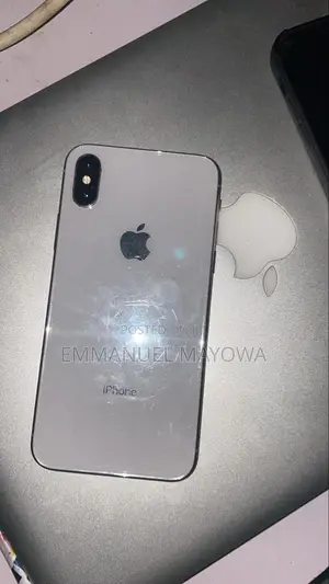 Apple iPhone X 64 GB White