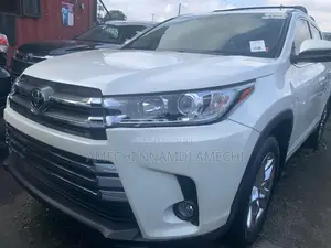 Toyota Highlander Limited Platinum V6 4x2 (3.5L 6cyl 6A) 2016 White