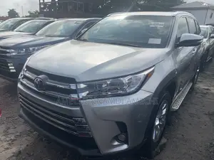 Toyota Highlander Limited V6 4x4 (3.5L 6cyl 6A) 2016 Silver