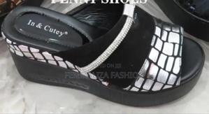 Women Dual Colour Wedge Slippers