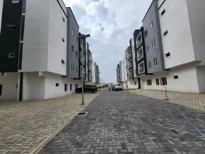 3bdrm Apartment in Wuye for sale