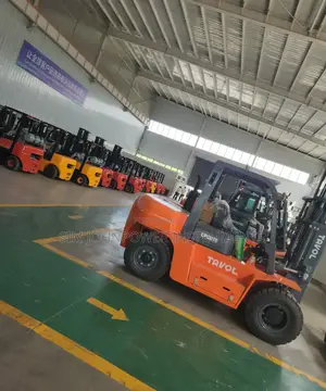 Eagle Power Forklift Machine