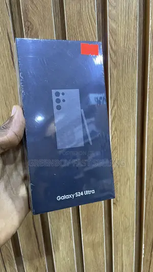 New Samsung Galaxy S24 Ultra 256 GB