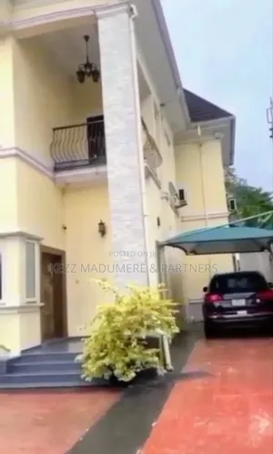 4bdrm Duplex in Cocaine Estate Port for sale