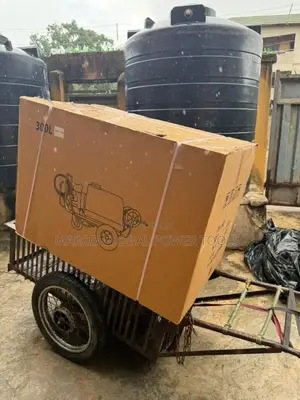300 Liters Boom Chemical Spraying Machine
