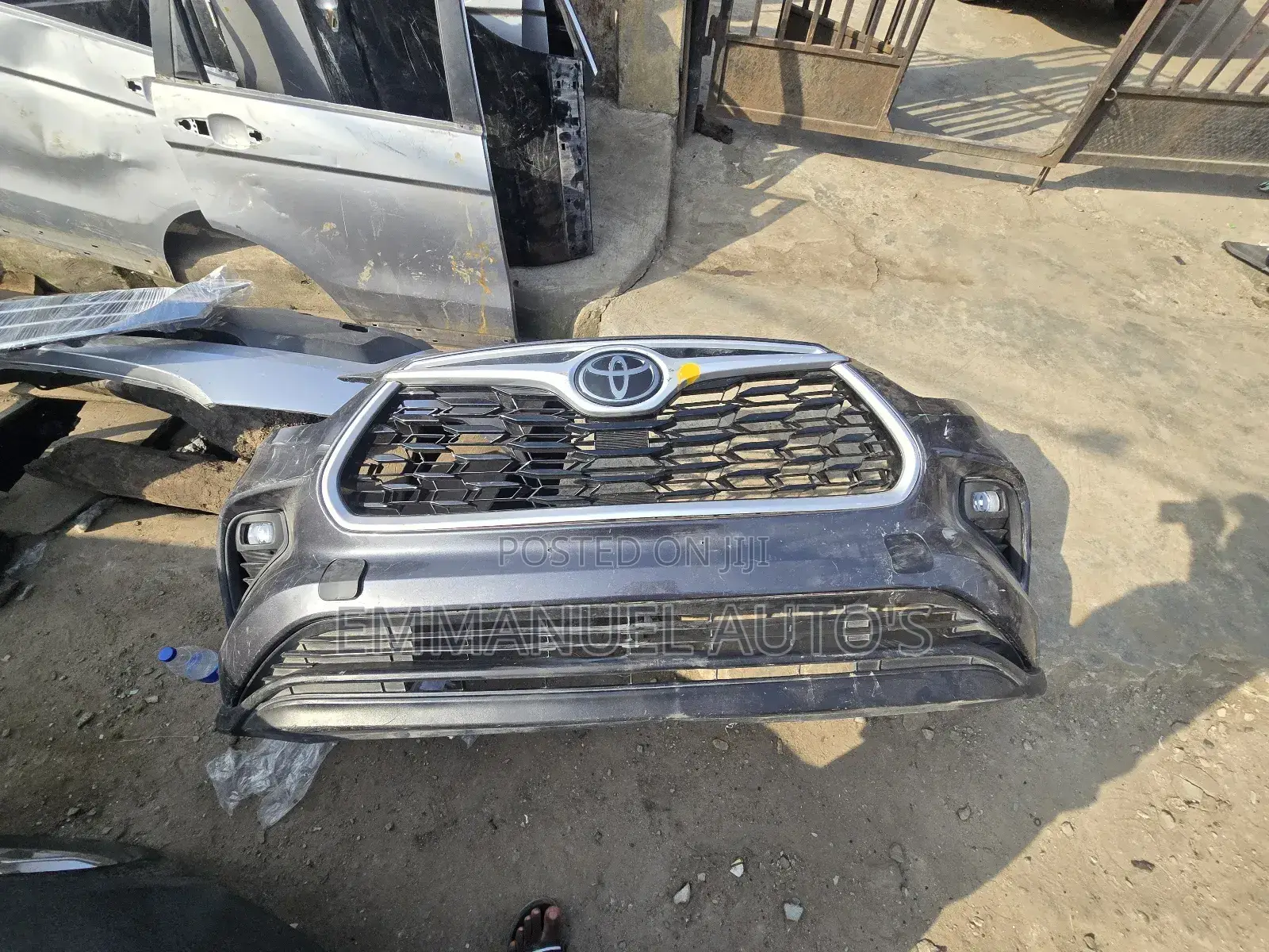 Highlander 2020 Front Bumper