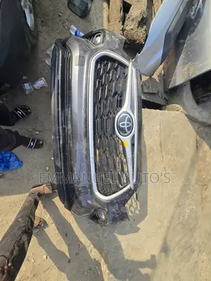 Highlander 2020 Front Bumper
