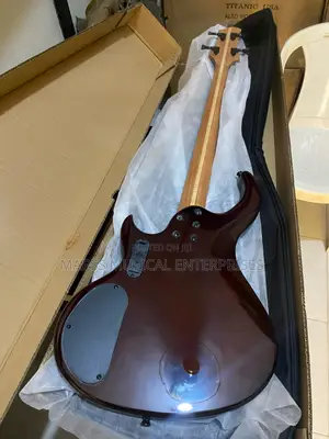 Givson Four String Active Bass