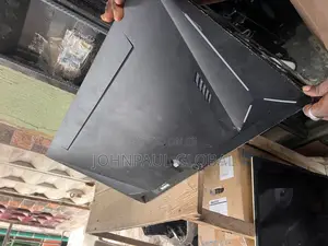 32inches Monitor