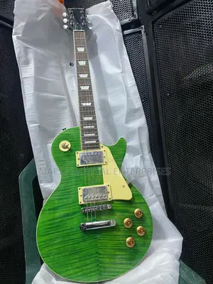 Les Paul Style Guitar
