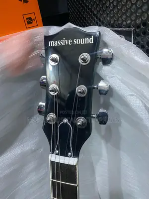 Les Paul Style Guitar
