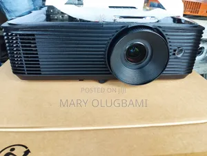 Brand New Vga Optoma Projector in Abuja