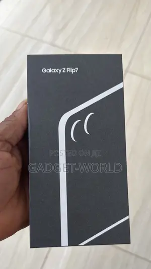 New Samsung Galaxy Z Flip7 256 GB Black