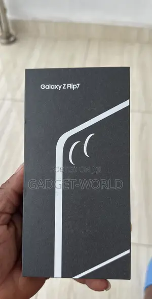 New Samsung Galaxy Z Flip7 256 GB Blue