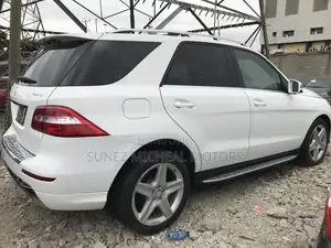 Mercedes-Benz M Class 2015 White