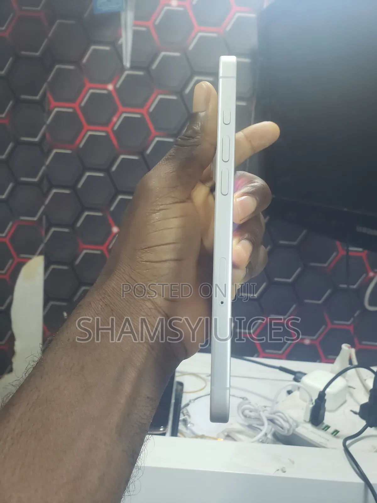 Apple iPhone 16 Plus 128 GB White