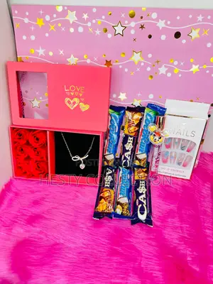 Girlfriend Day Love Gift Package
