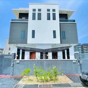5bdrm Duplex in Ikate for sale